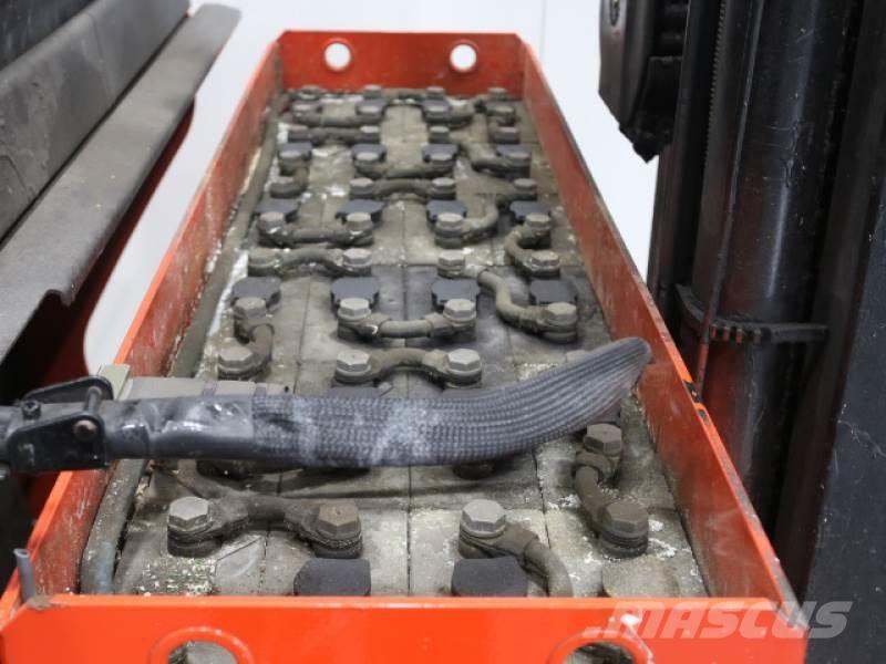 Linde R20-01 1120 RENTAL Reach truck