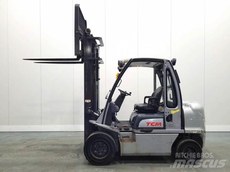 Nissan YG1D2A32H Diesel trucks
