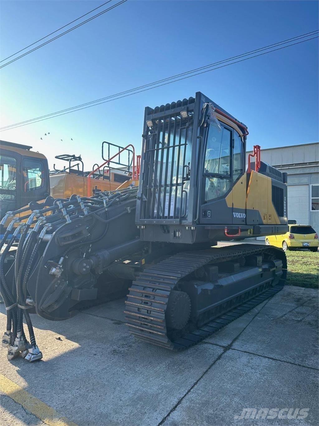 Volvo EC380EHR Demolition excavators