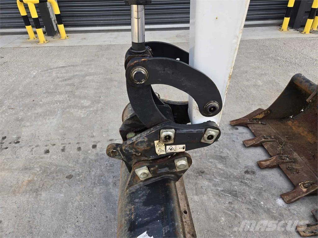 Bobcat E17 Mini excavators < 7t (Mini diggers)