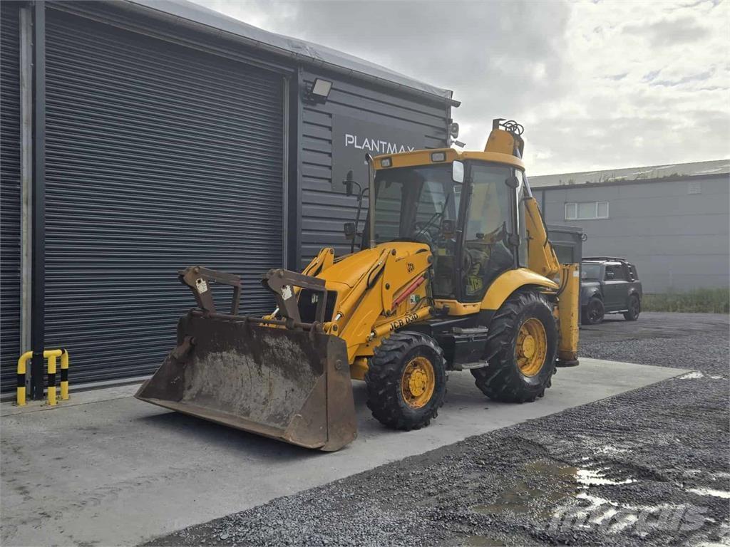 JCB 3CX Backhoe