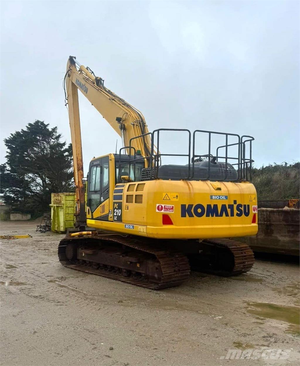 Komatsu -- Mini excavators  7t - 12t