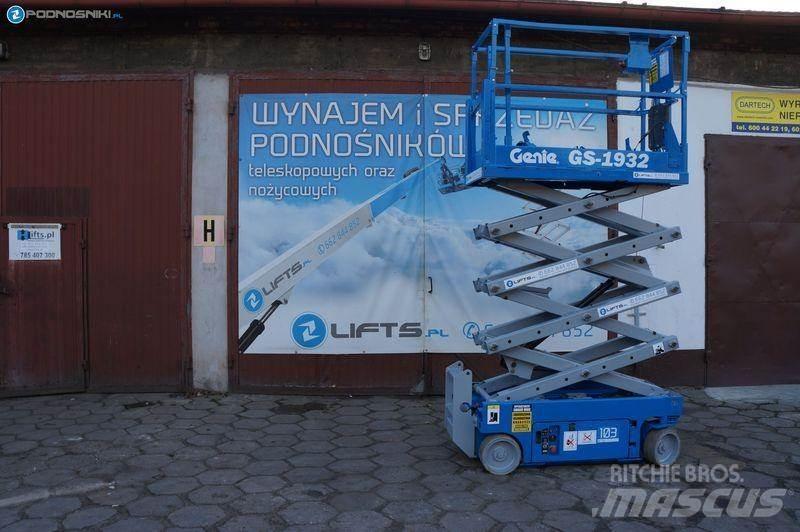 Genie 1932 Scissor lifts