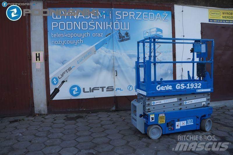 Genie 1932 Scissor lifts