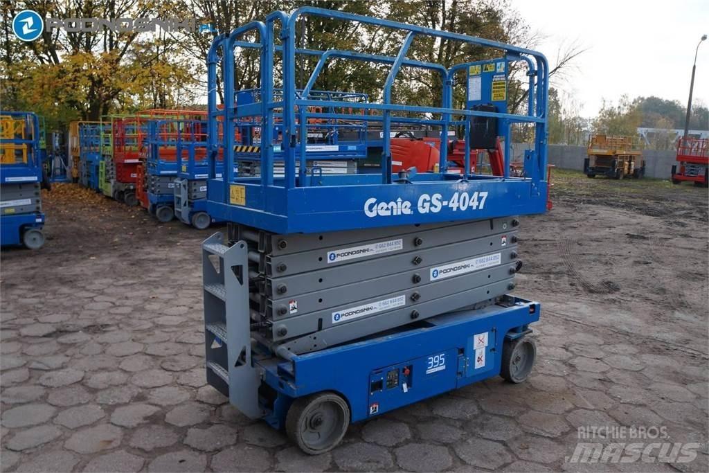 Genie 4047 Scissor lifts