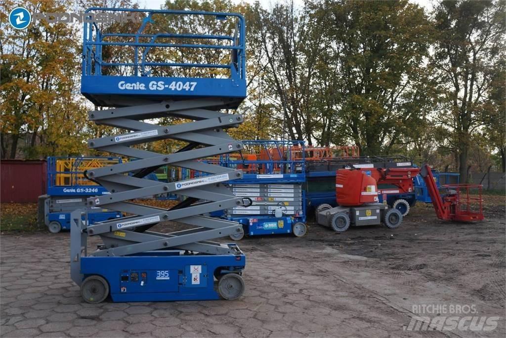 Genie 4047 Scissor lifts