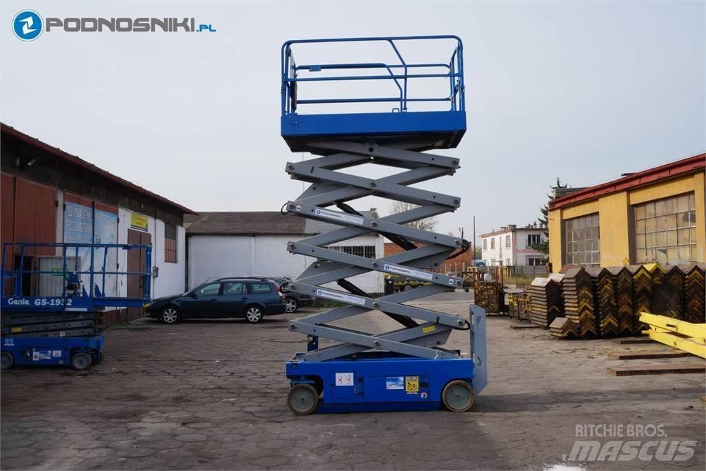 Genie 4047 Scissor lifts