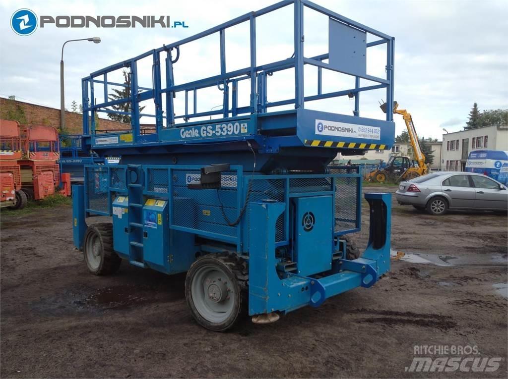 Genie 5390 Scissor lifts