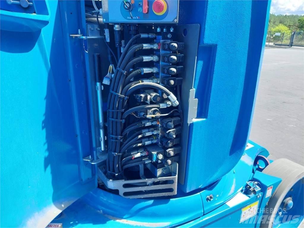Haulotte HA12CJ+ Articulated boom lifts