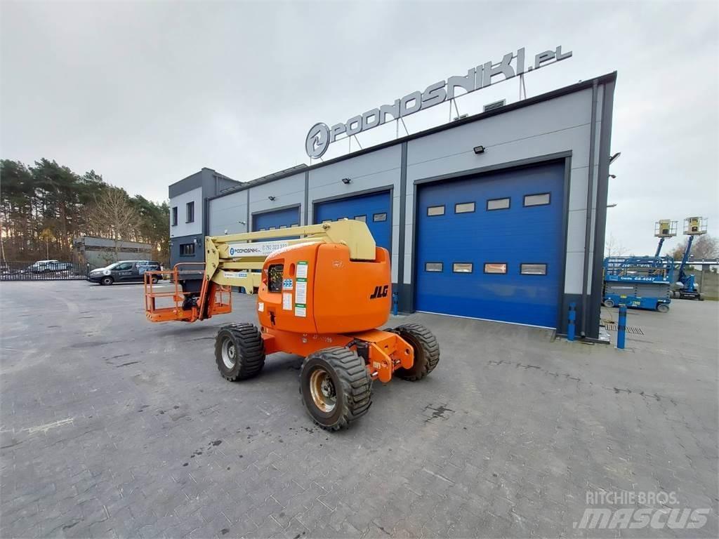 JLG 450AJ Articulated boom lifts