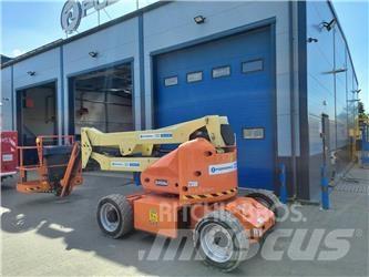 JLG E450AJ Articulated boom lifts