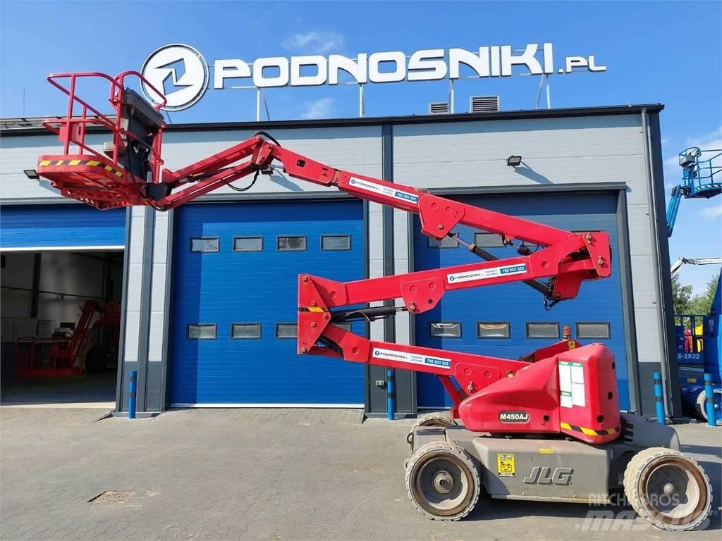 JLG M450AJ Articulated boom lifts