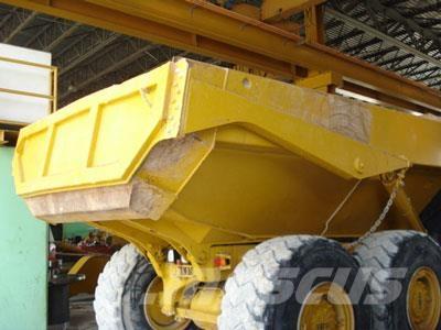 CAT 730 Tailgate Other components