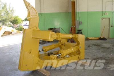 CAT D8T /D8R Ripper, S/S Other components