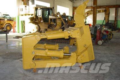 CAT D8T /D8R Ripper, S/S Other components