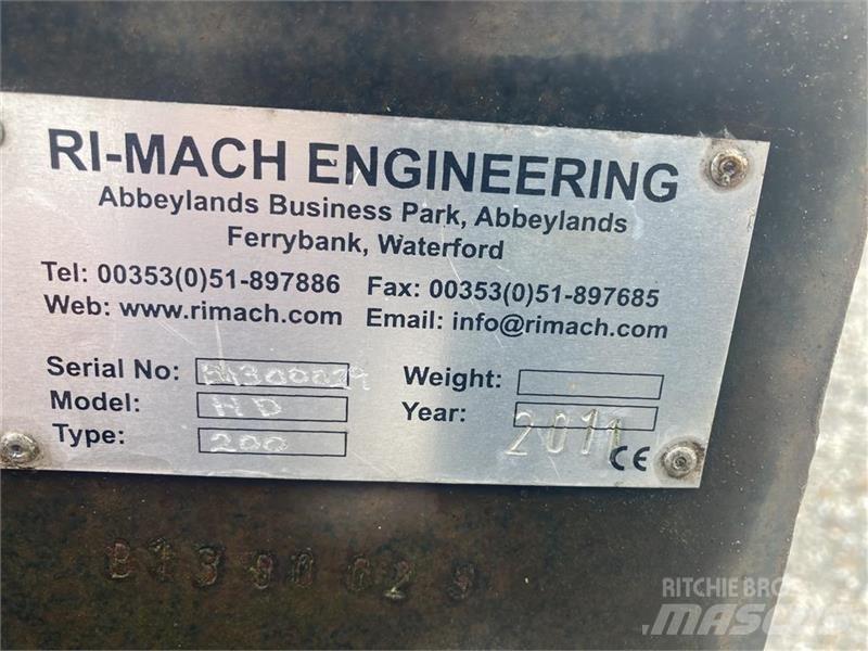 Redrock  Farm machinery
