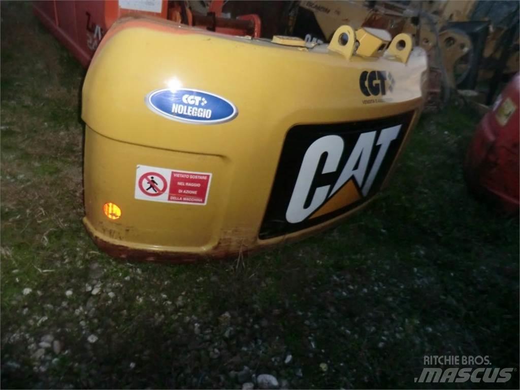 CAT 312D Chassis and suspension