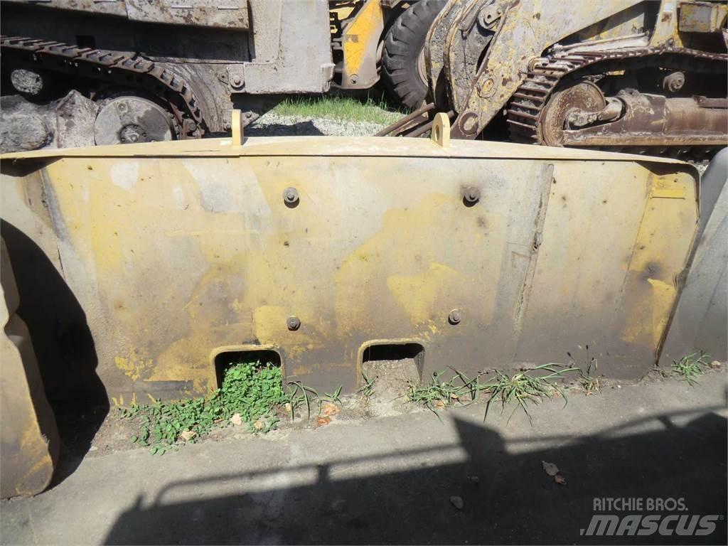 CAT 317B Chassis and suspension