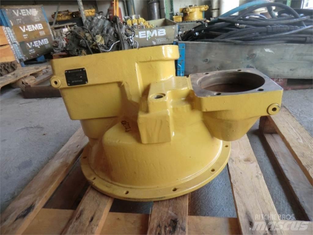 CAT 320B Chassis and suspension