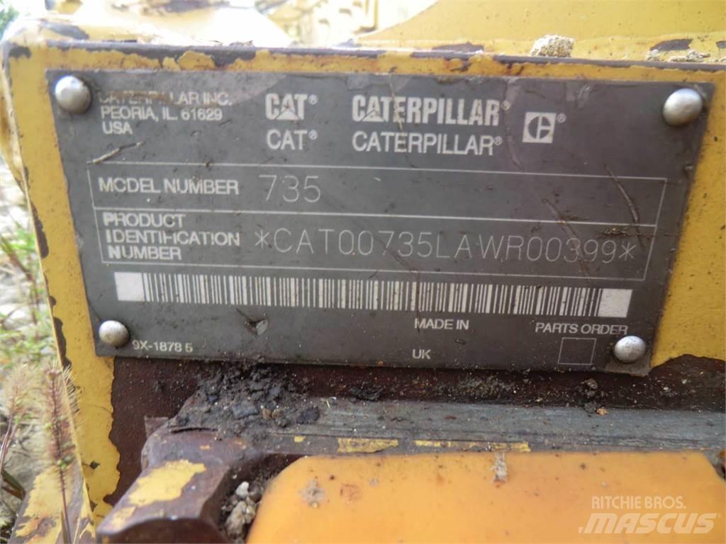CAT 735 Chassis and suspension