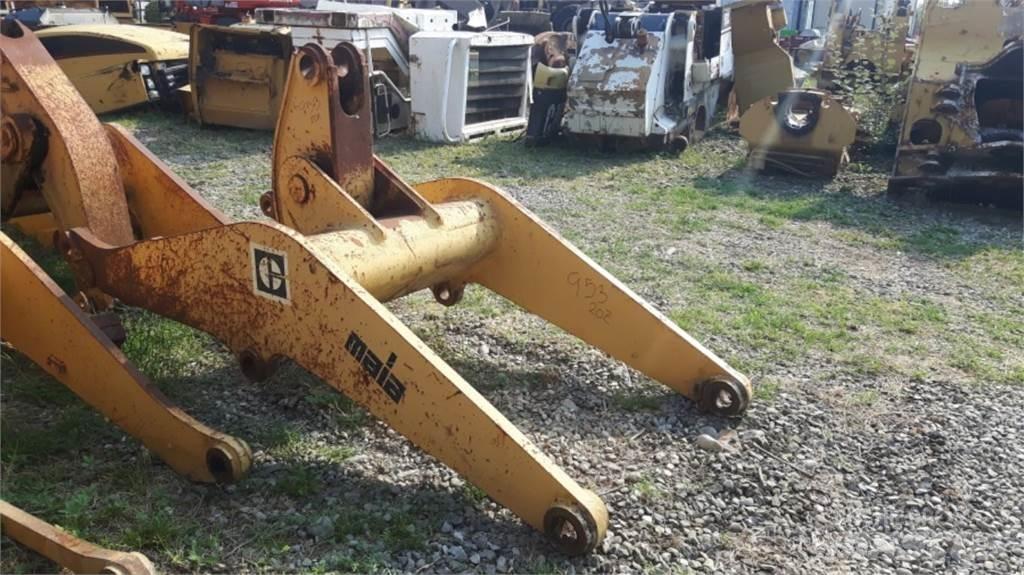 CAT 953 Chassis and suspension
