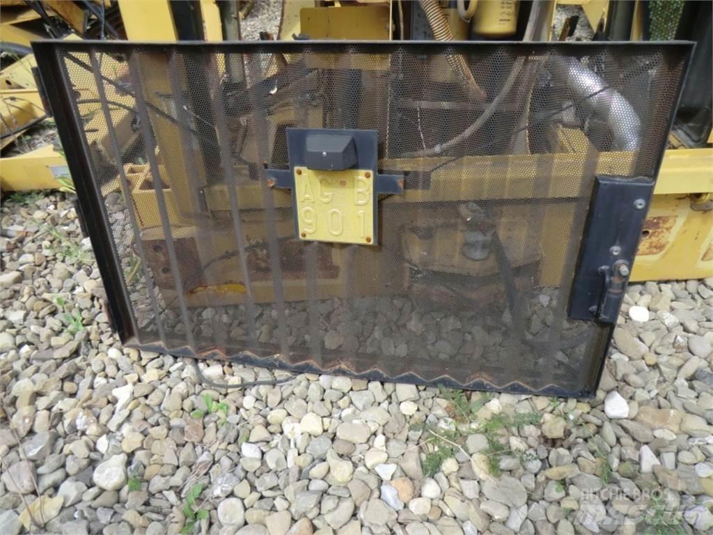 CAT 962H Chassis and suspension
