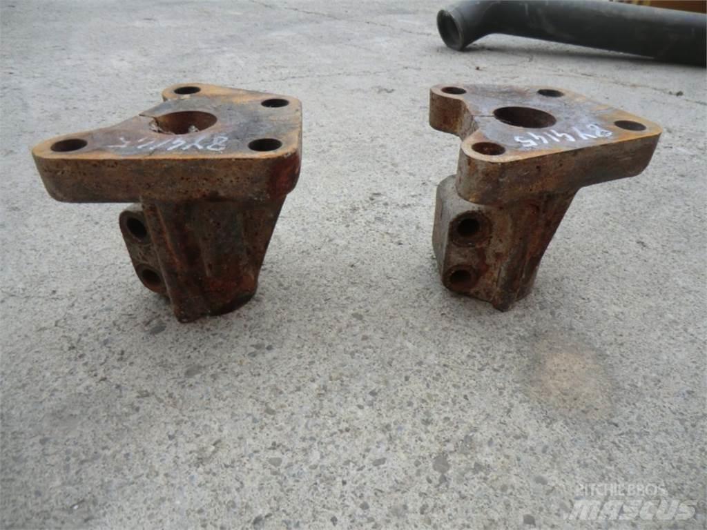 CAT 963C Tracks, chains and undercarriage
