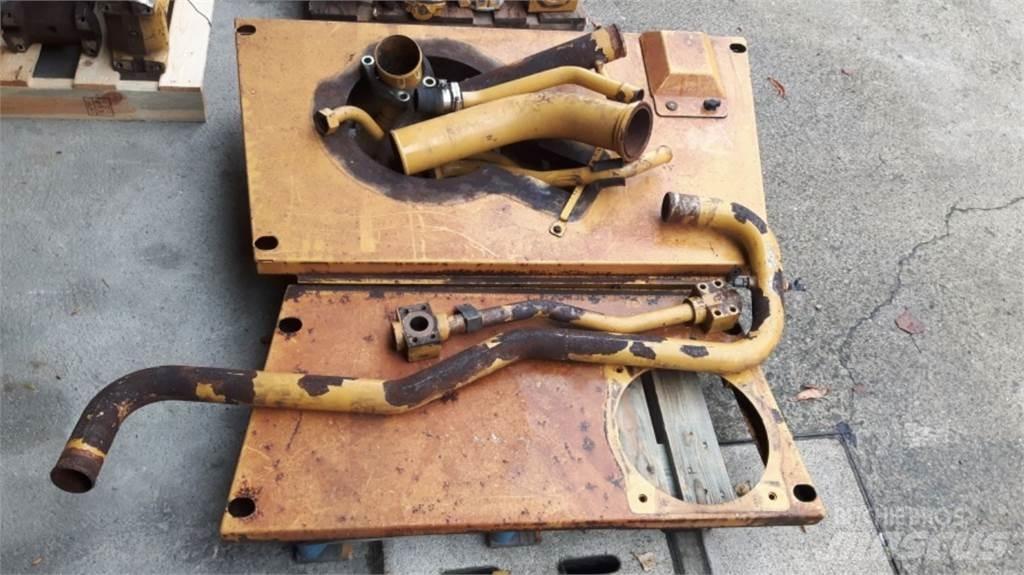 CAT 988H Chassis and suspension