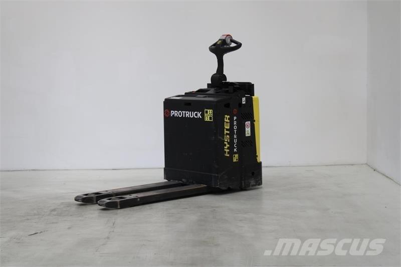 Hyster P2.0S Low lift with platform