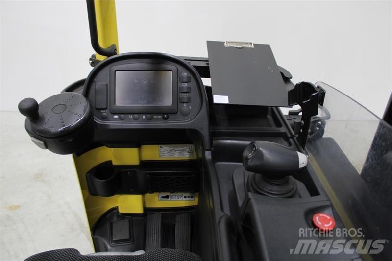 Hyster R2.5 Reach truck