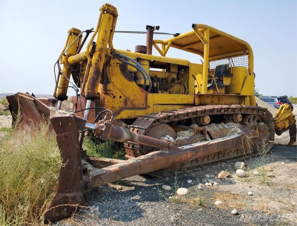 CAT D9E Crawler dozers