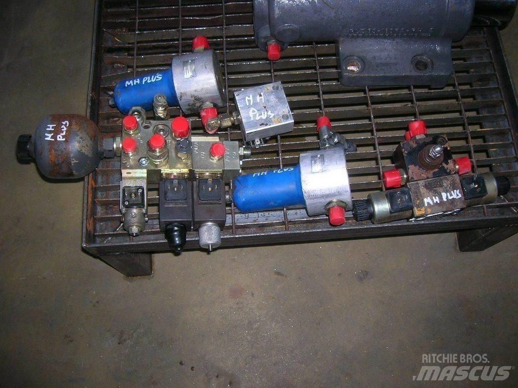O&K  Hydraulics