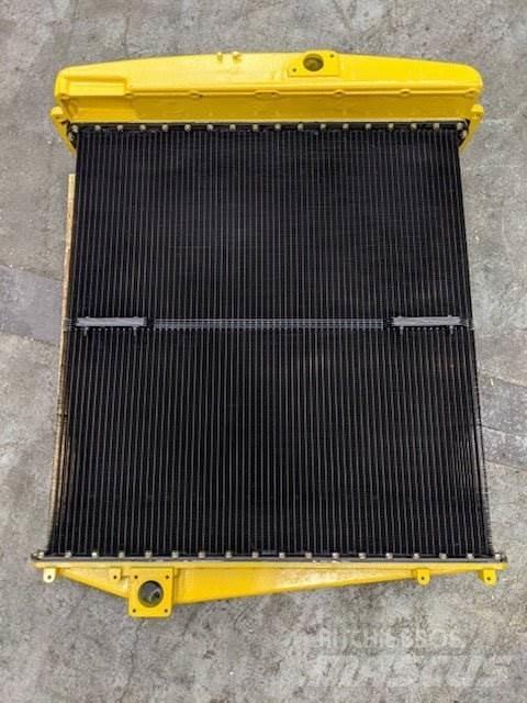 CAT D8H Radiators
