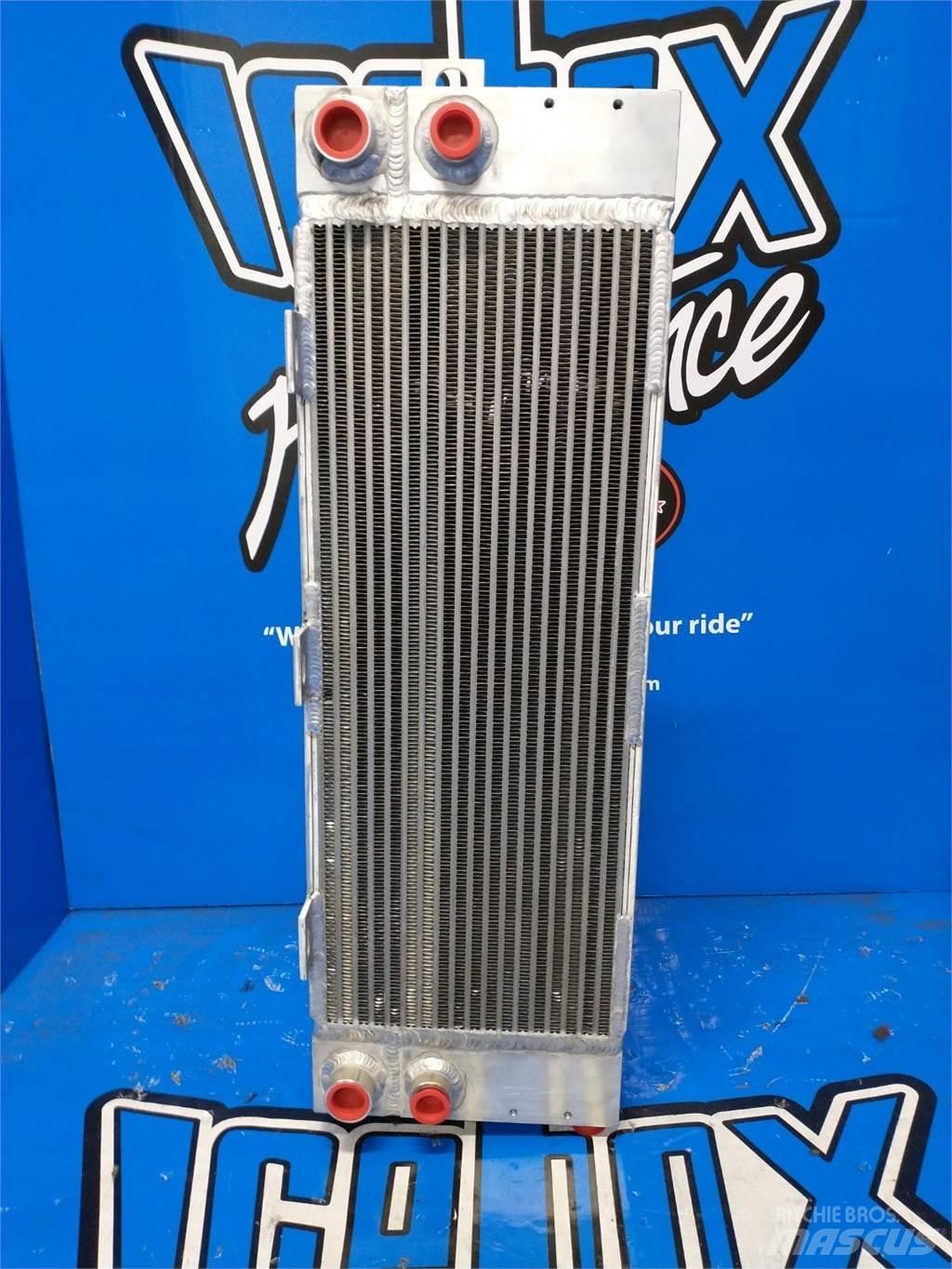 CAT TL642 Radiators