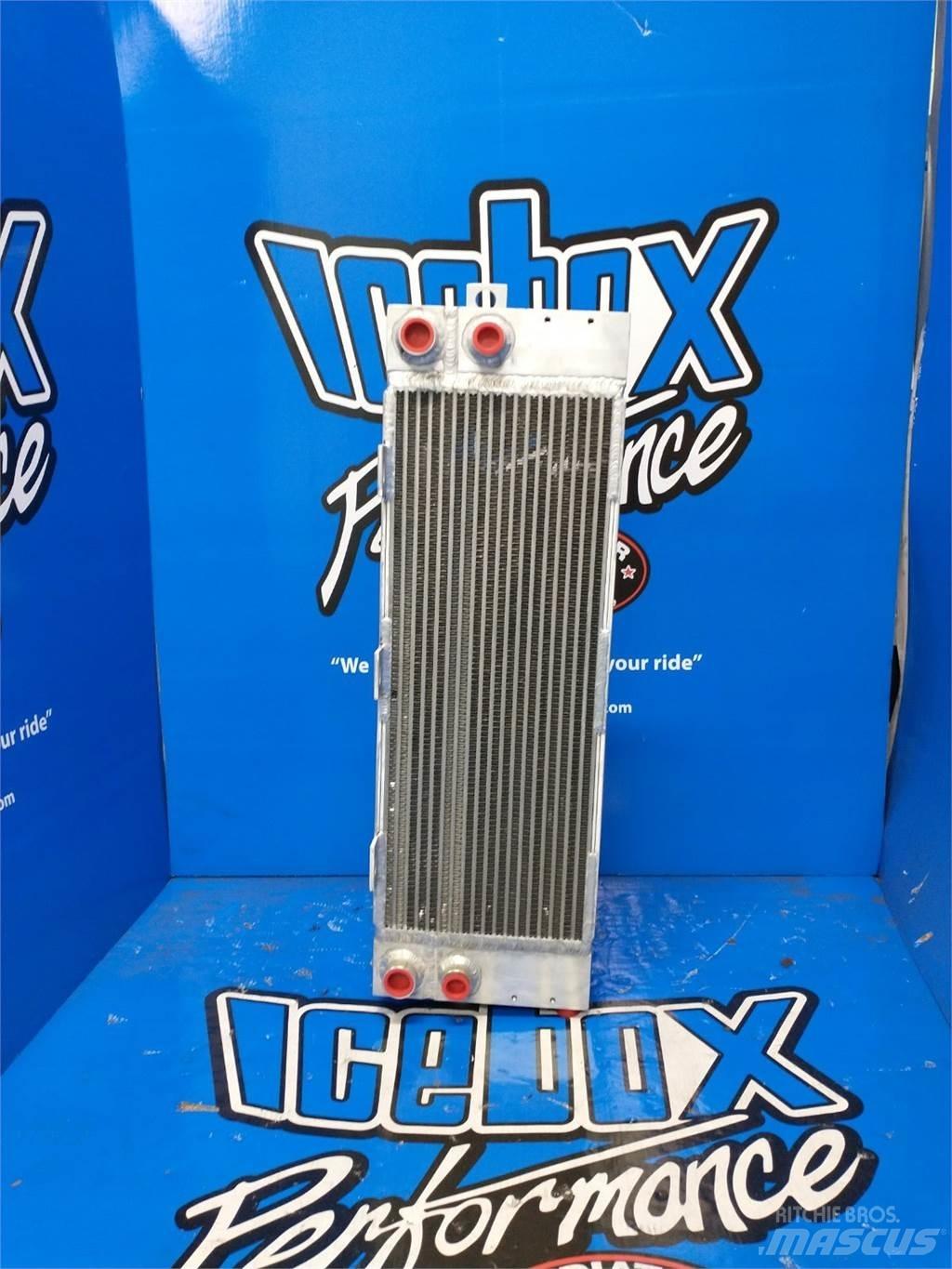 CAT TL642 Radiators