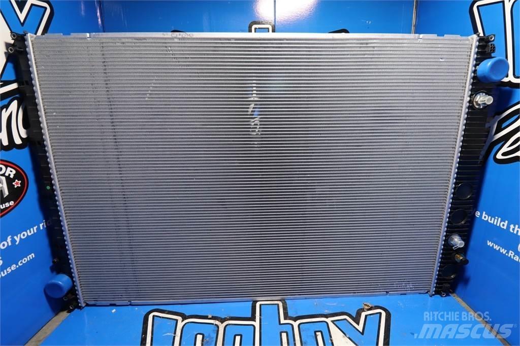 Volvo 880 Radiators