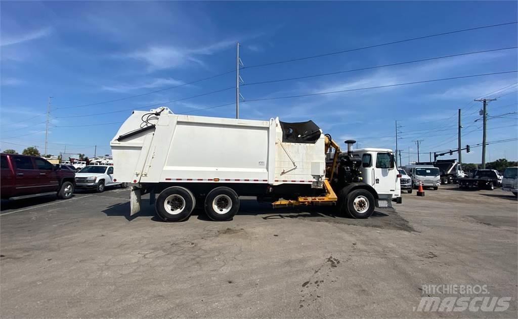 Autocar ACX64 Waste trucks