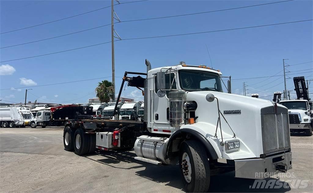 Kenworth T800 Demountable trucks
