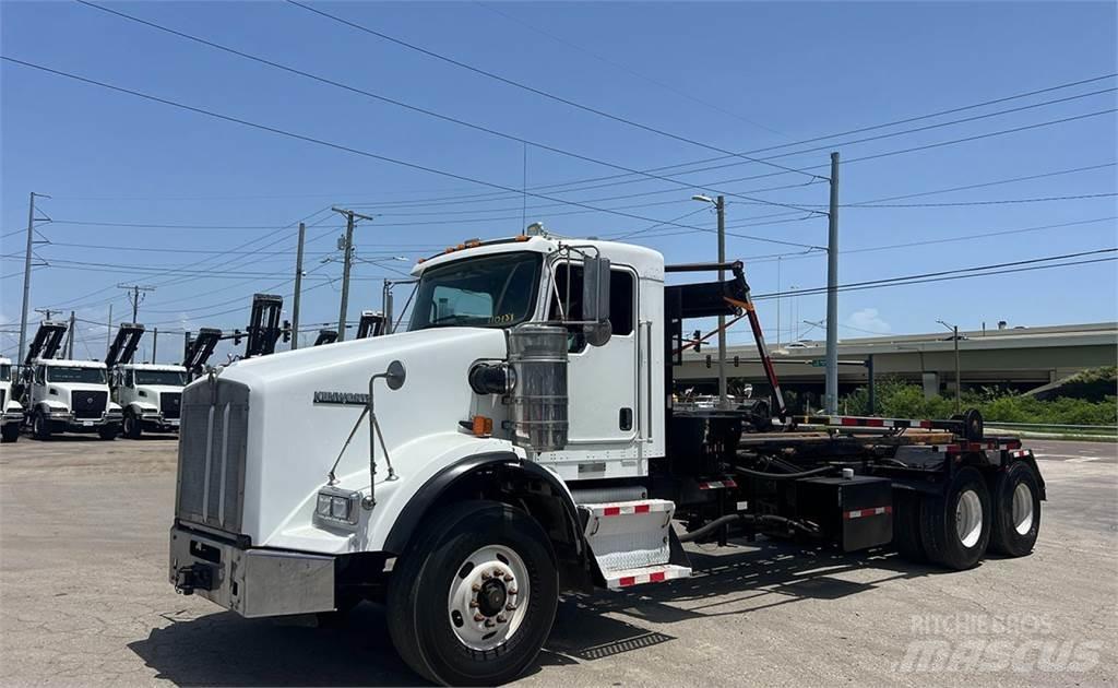 Kenworth T800 Demountable trucks