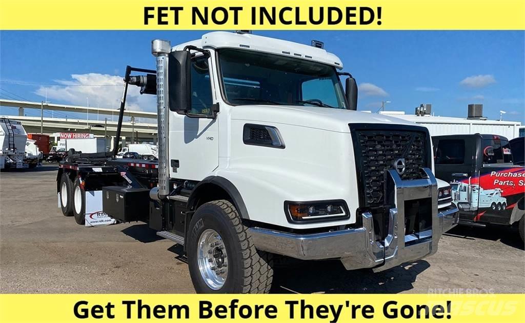 Volvo VHD Demountable trucks