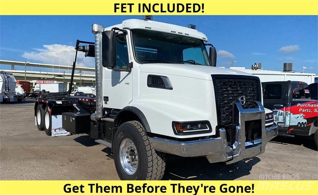 Volvo VHD Demountable trucks
