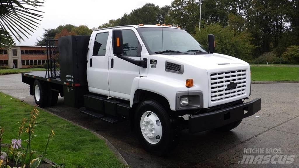Chevrolet C7500 Flatbed / Dropside trucks