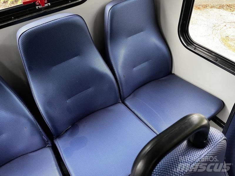 Chevrolet Express Mini bus