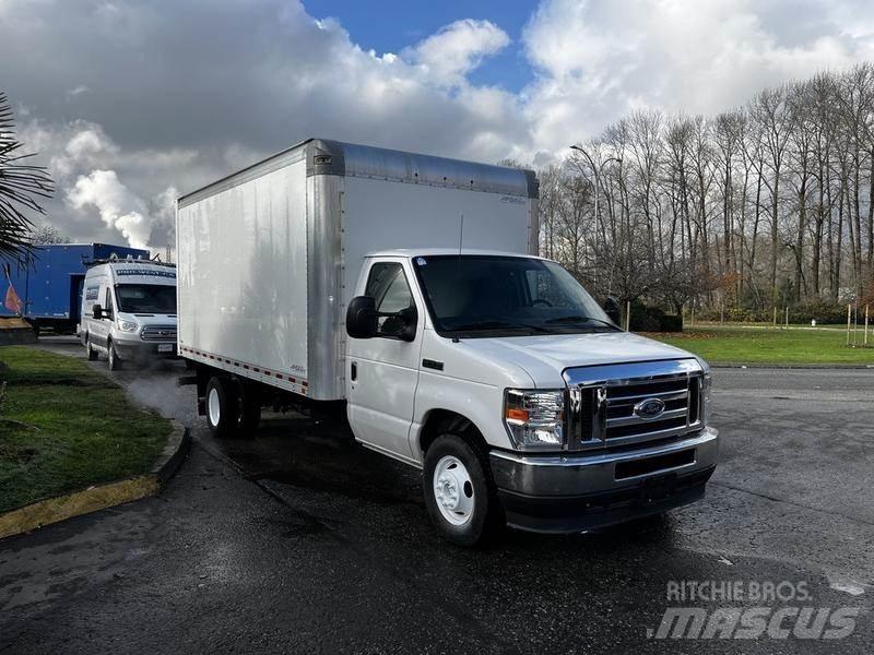 Ford Econoline Panel vans