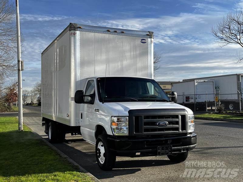 Ford Econoline Panel vans