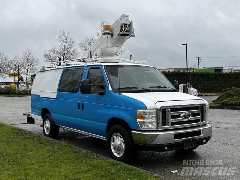 Ford Econoline Panel vans