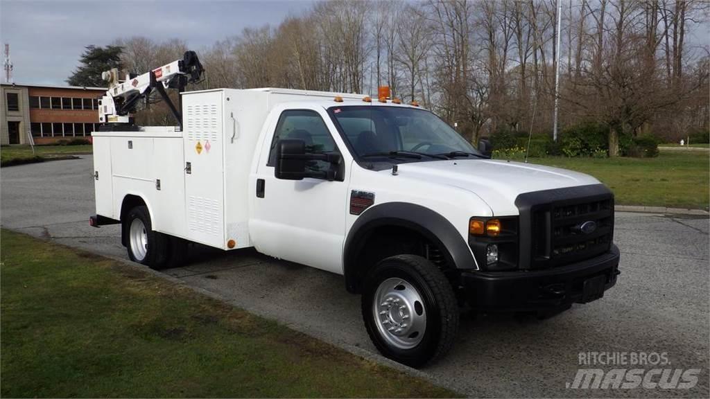 Ford F-550 Truck mounted cranes