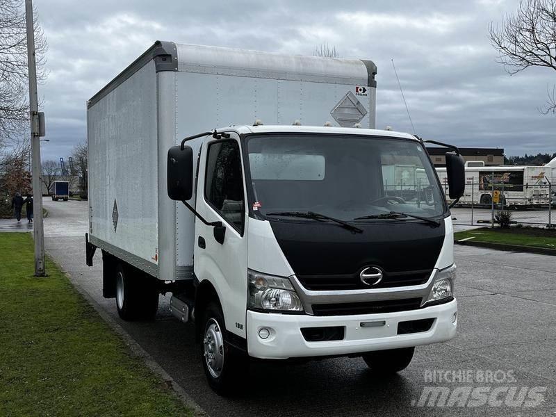 Hino 195 Panel vans
