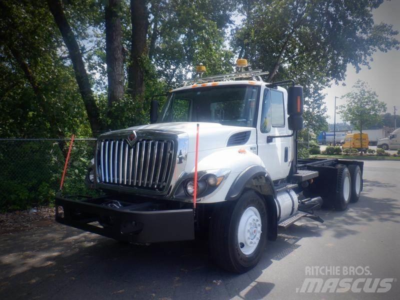 International 7400 Chassis Cab trucks