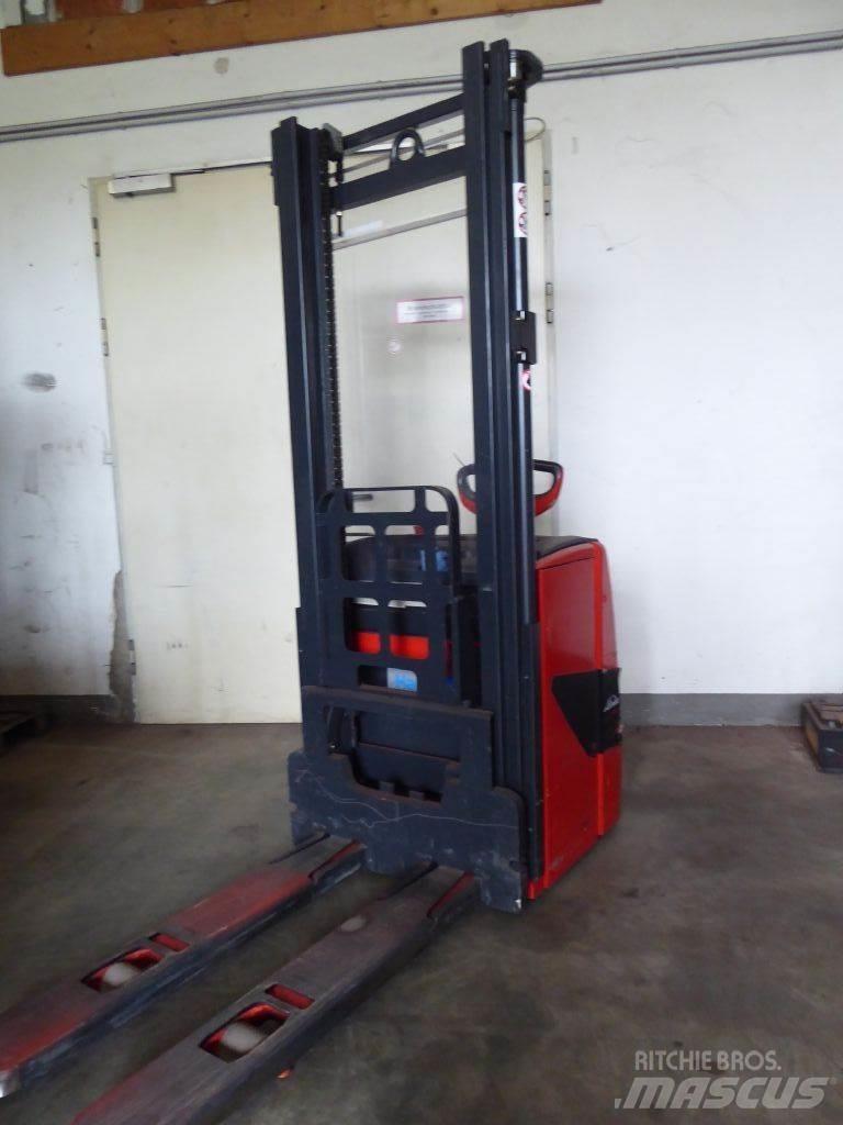 Linde L14 Pedestrian stacker